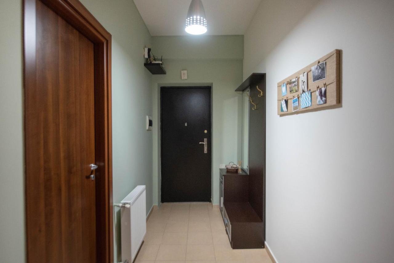 Gg Home - Cozy 2-Bedroom Apartment On Givi Kartozia Tbilisi Ngoại thất bức ảnh