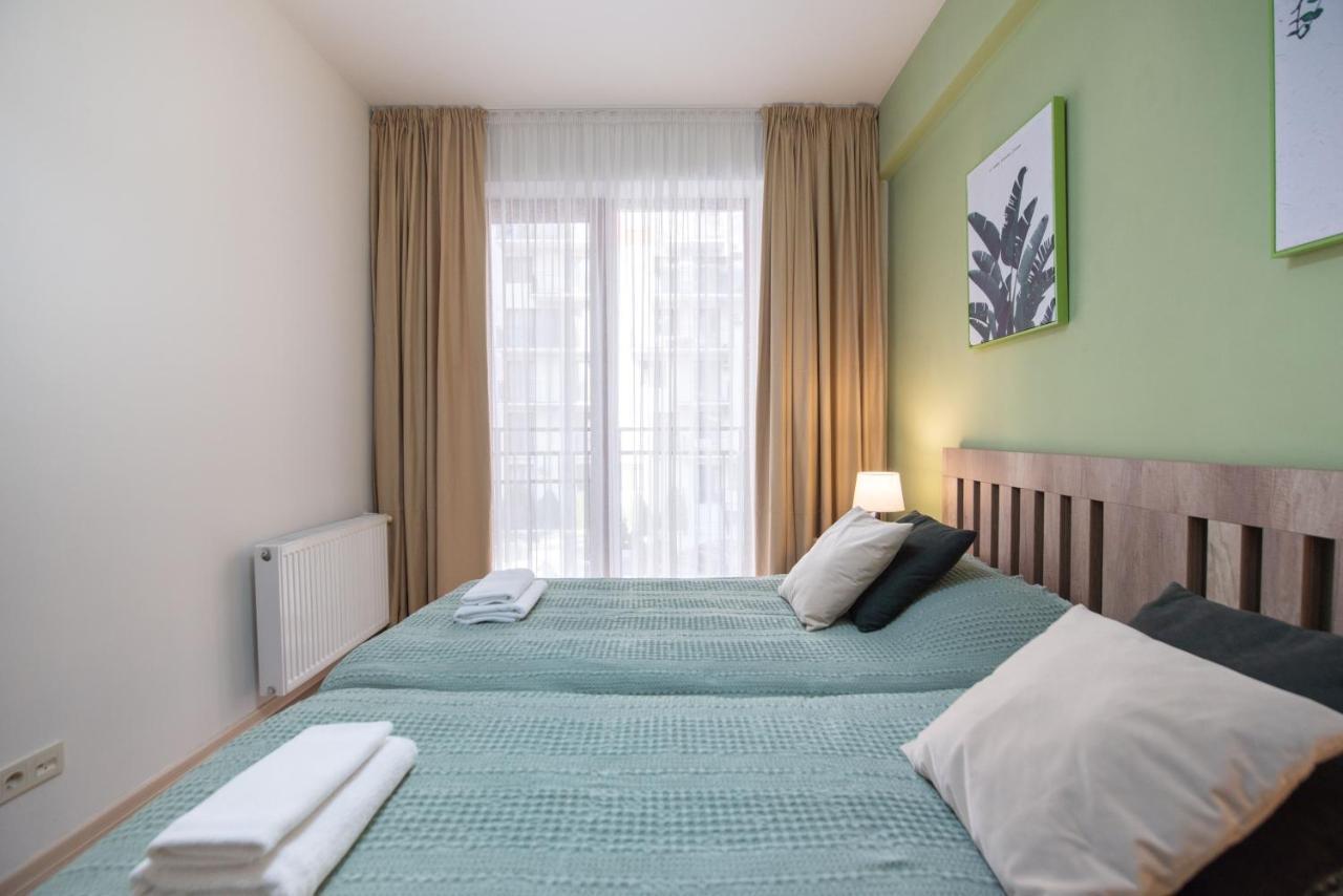 Gg Home - Cozy 2-Bedroom Apartment On Givi Kartozia Tbilisi Ngoại thất bức ảnh